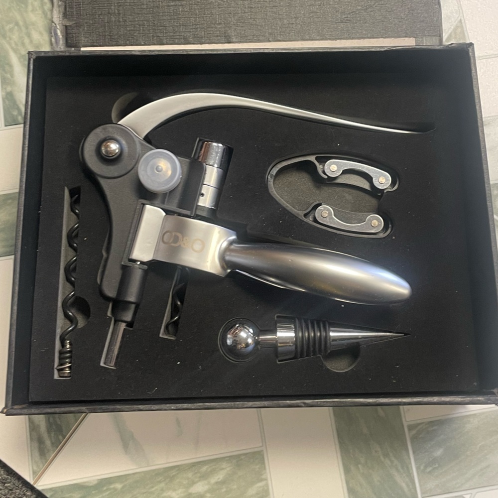 Wine opener gift set